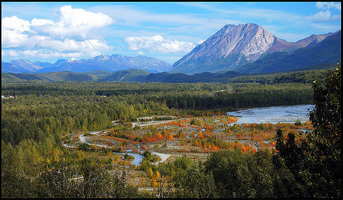 Matanuska Valley view new Pinnacle Mountain. Photo: Cecil Sanders / Flickr Creative Commons